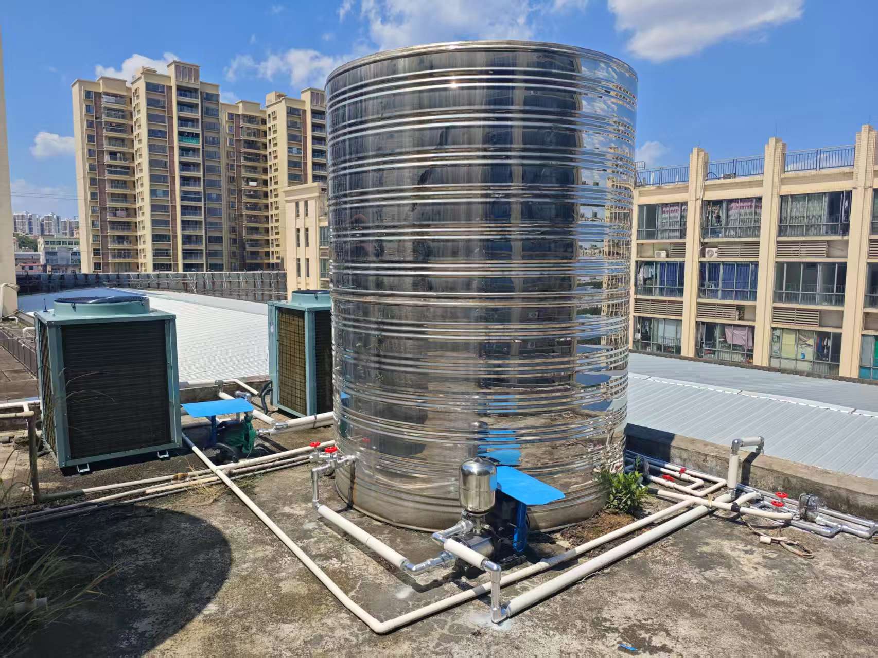 云虎电竞酒店热水改造｜毕信循环泵适配多品牌空气能工程案例