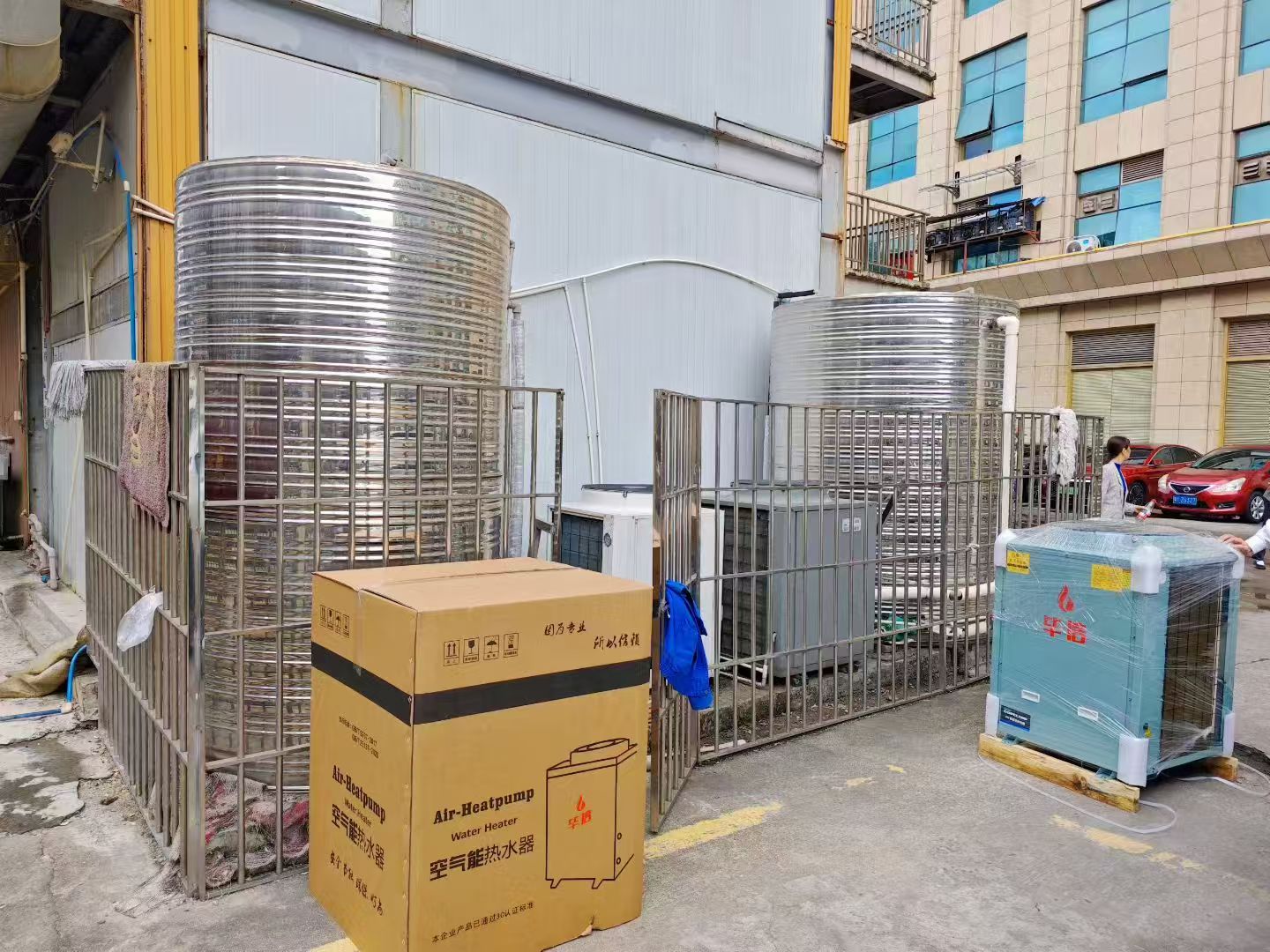 佛山顺德陈村维也纳酒店热水改造｜更换毕信 5 匹空气能配云智控案例