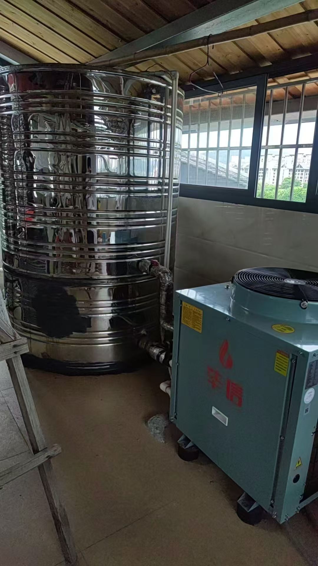 福建龙岩宾馆热水工程｜毕信 3 匹空气能热泵配套云智控案例